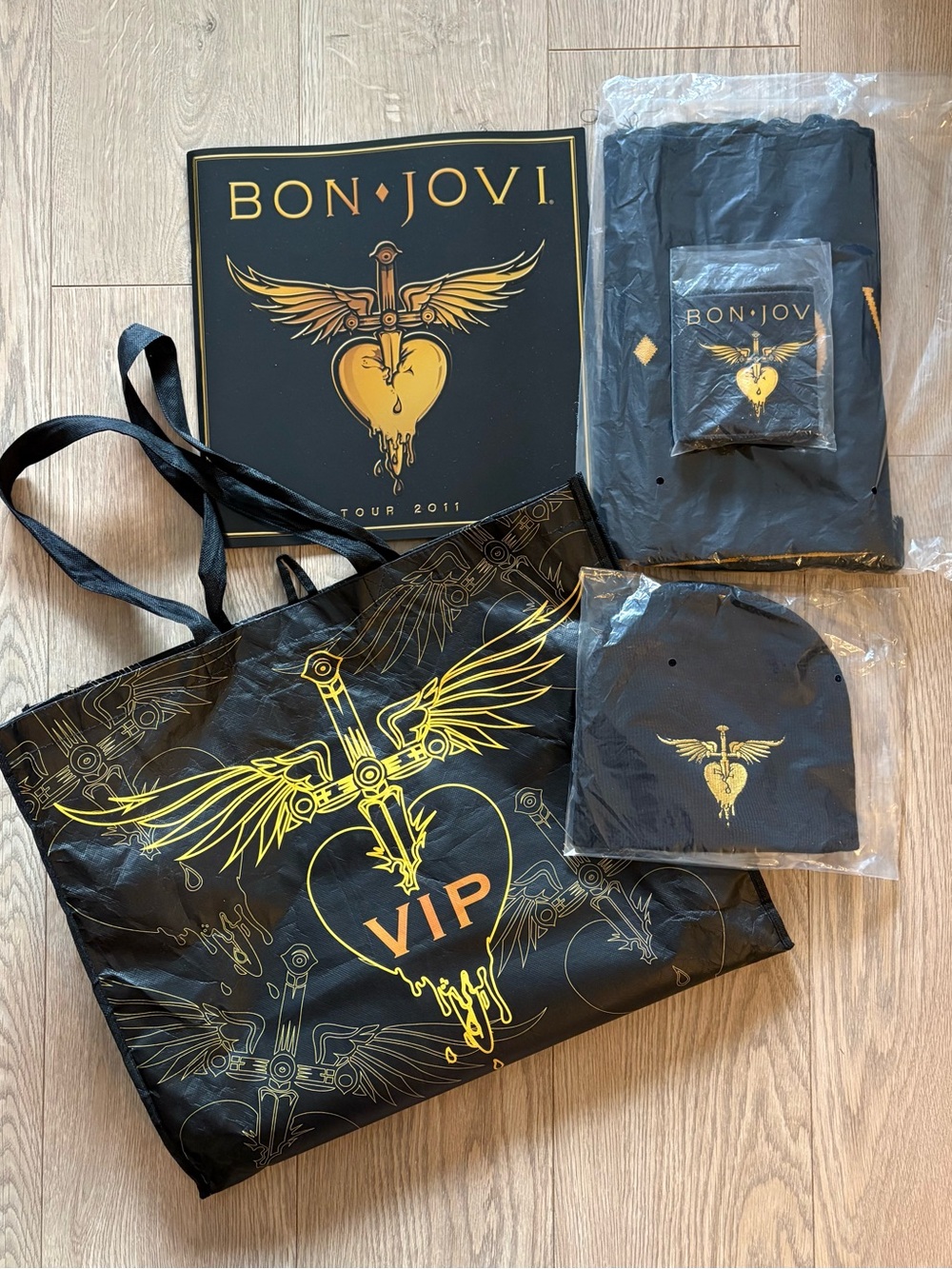 Bon Jovi VIP Tour 2011 Accessories
